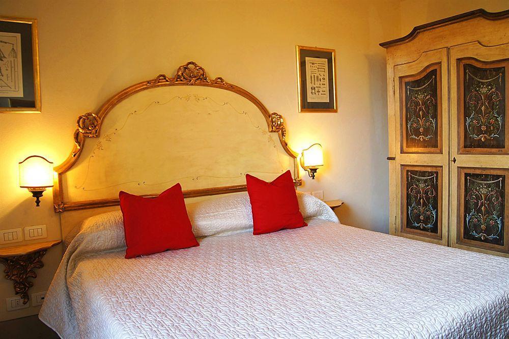 Relais Cavalcanti Guest House فلورنس المظهر الخارجي الصورة