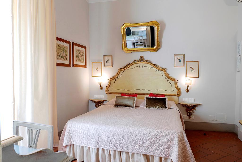 Relais Cavalcanti Guest House فلورنس المظهر الخارجي الصورة