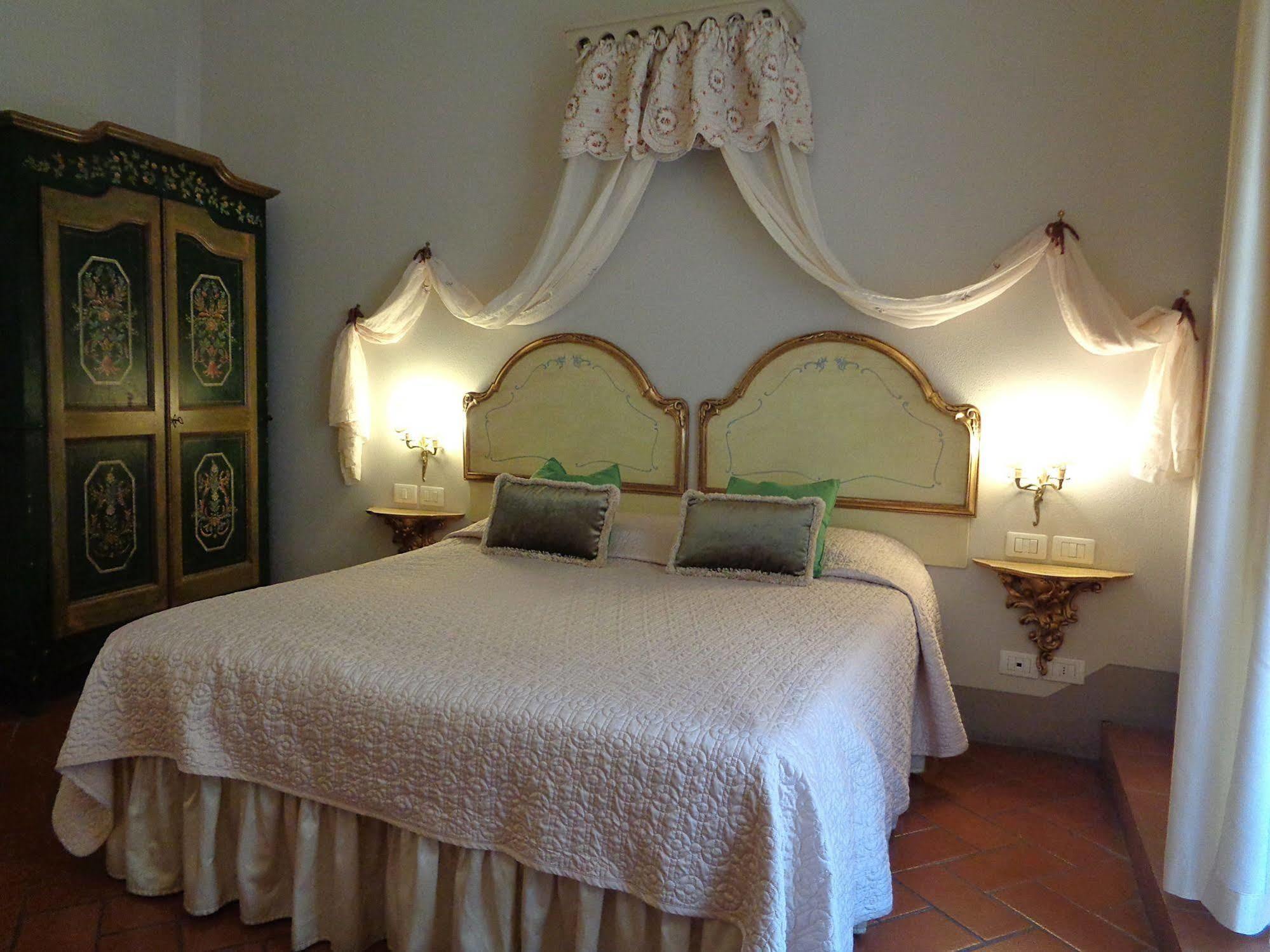 Relais Cavalcanti Guest House فلورنس المظهر الخارجي الصورة
